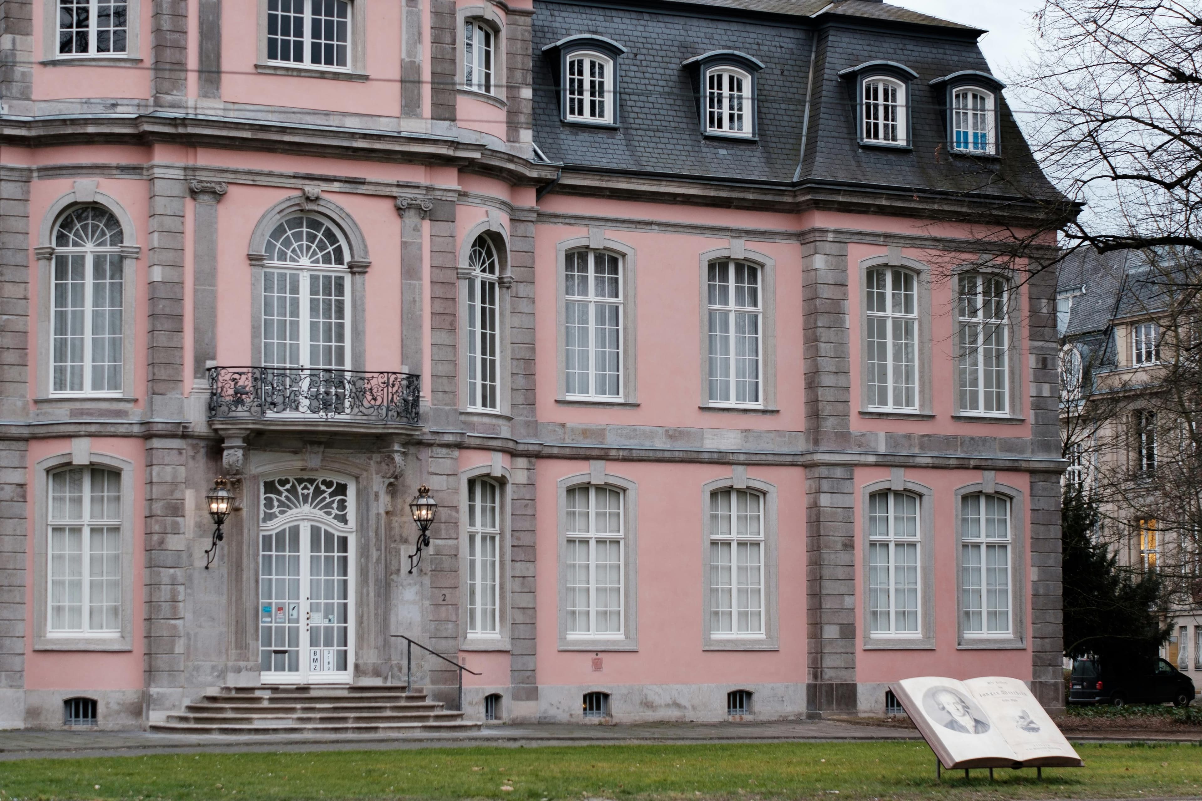 Schloss Jägerhof
