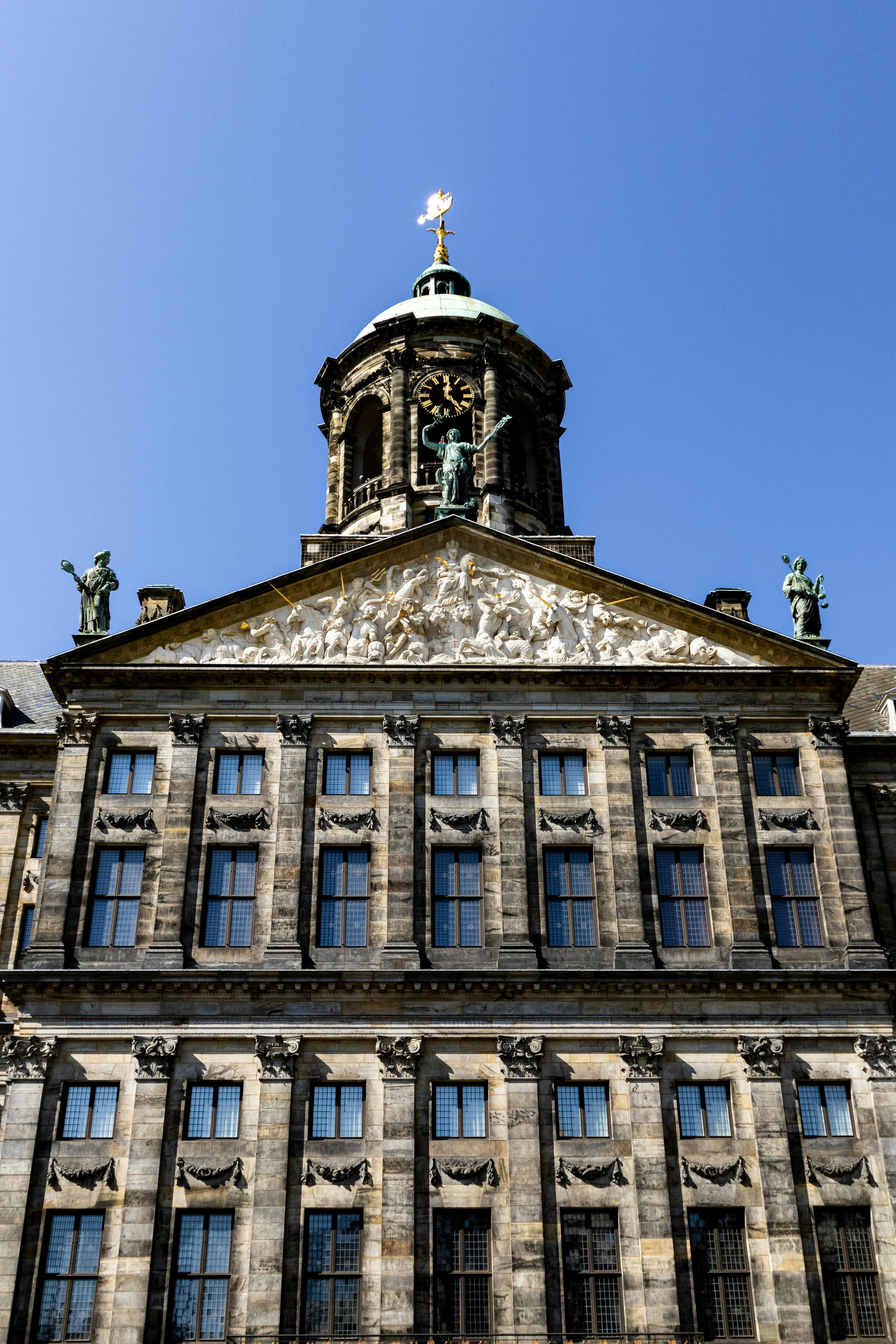 Dam Platz & Königspalast