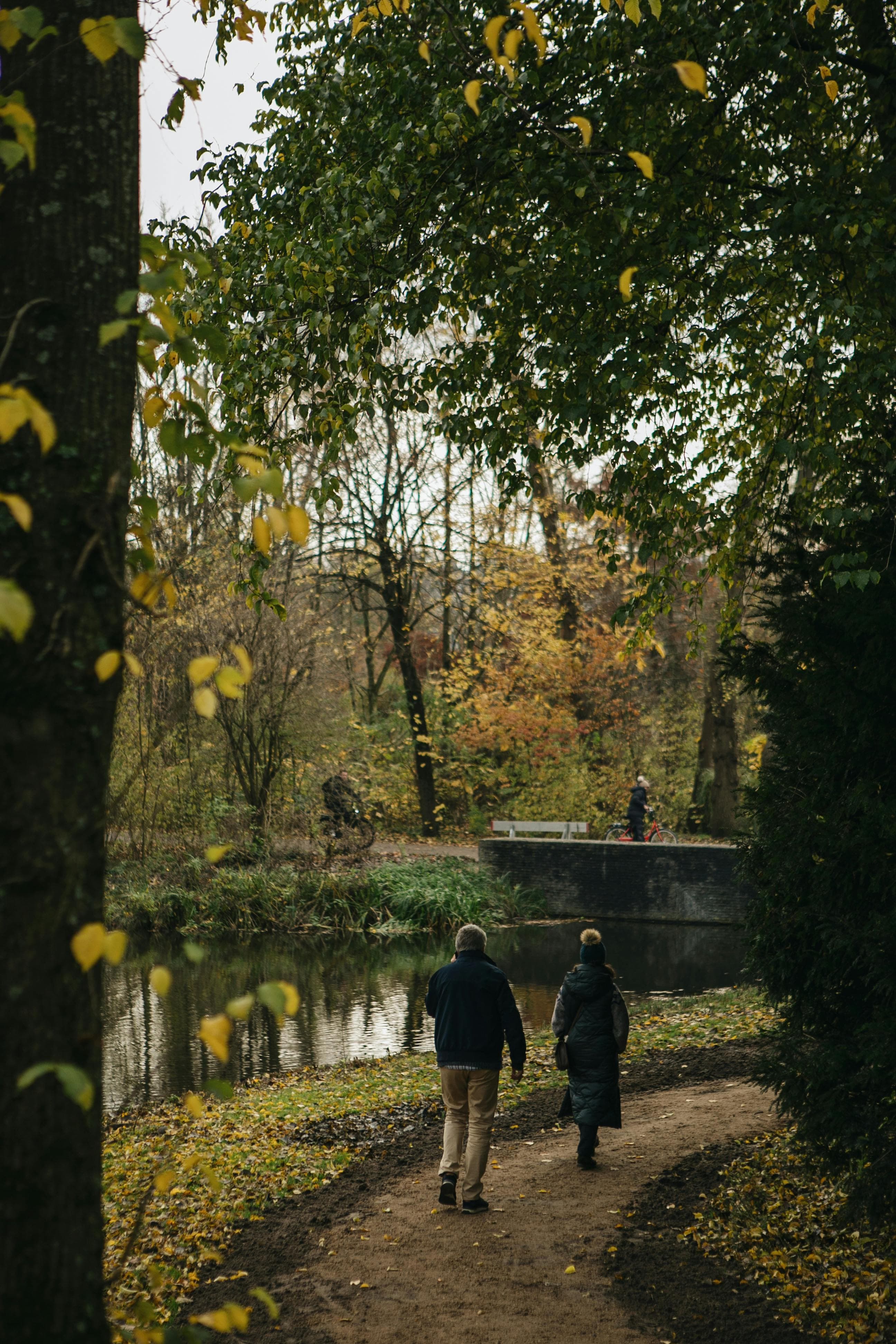 Lake Path Kirche