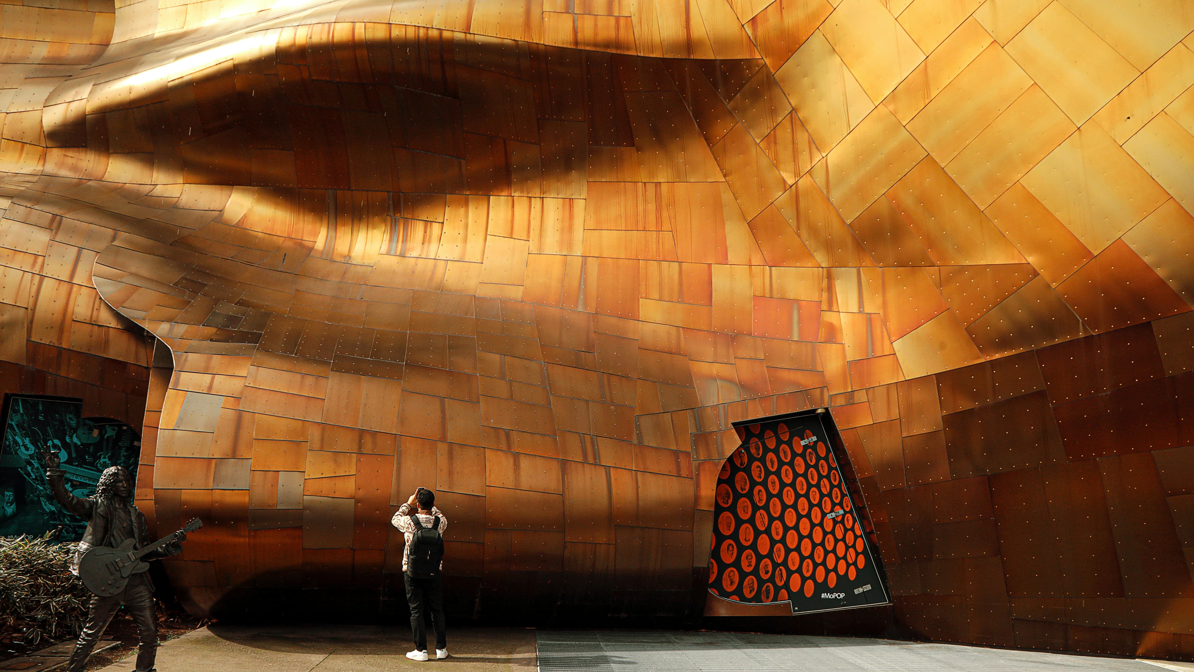 Museum of Pop Culture (MoPOP)