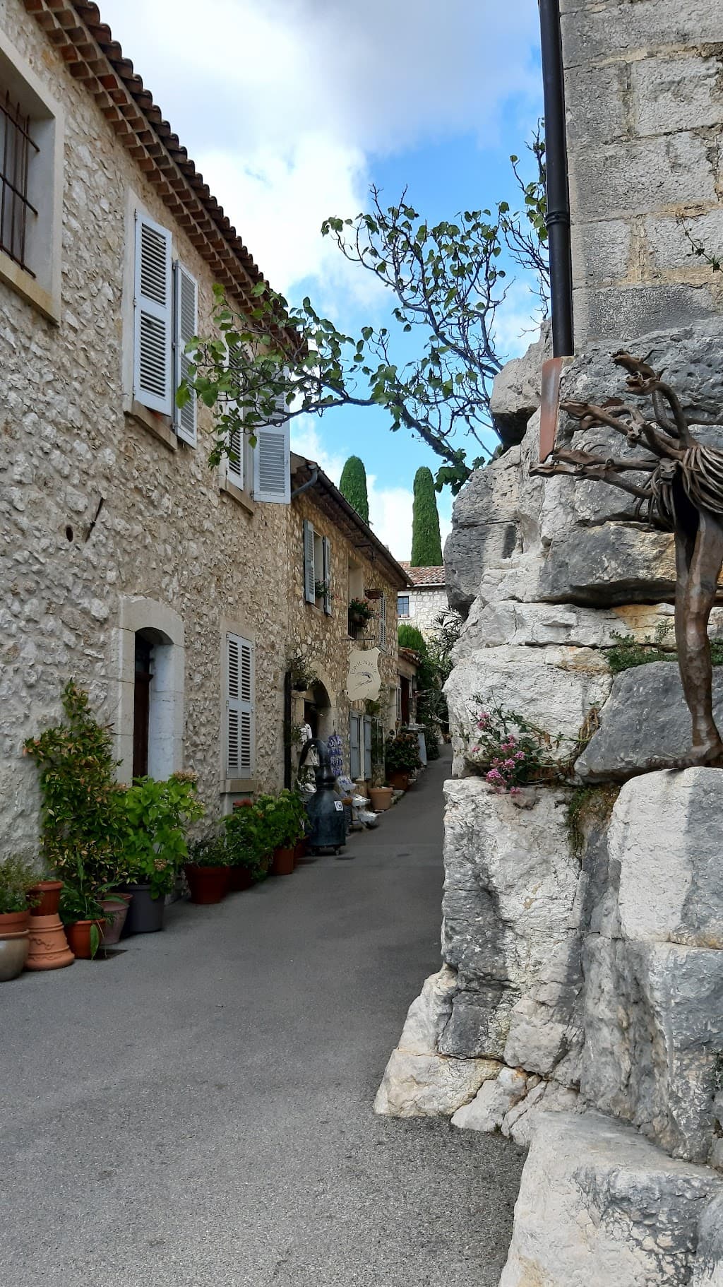 Gourdon