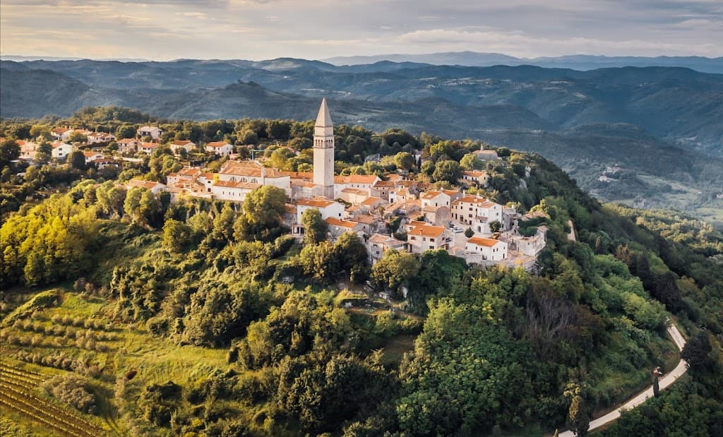 Pićan