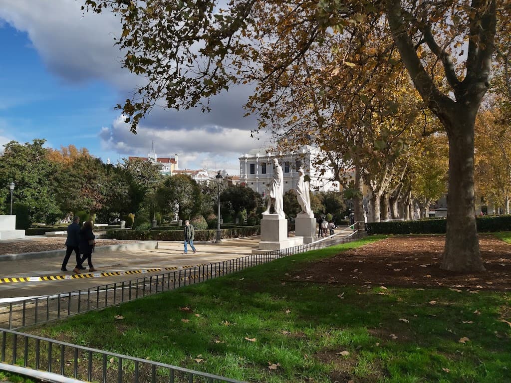 Plaza de Oriente