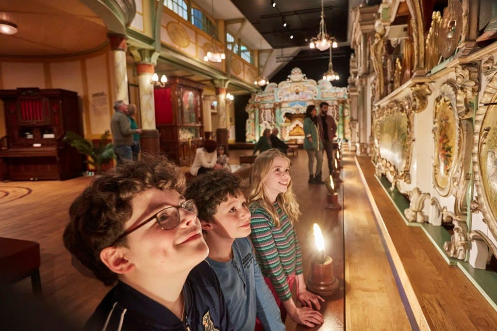 Museum Van Speelklok tot Pierement (Museum From Musical Clock to Barrel Organ)