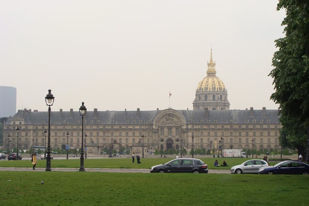 Les Invalides