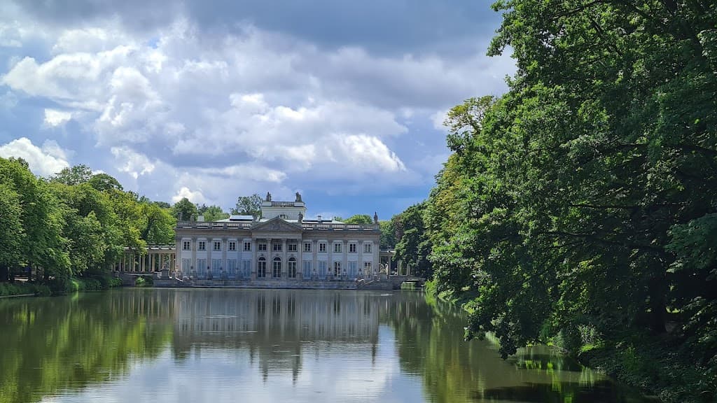 Łazienki-Królewskie-Palast auf dem Wasser