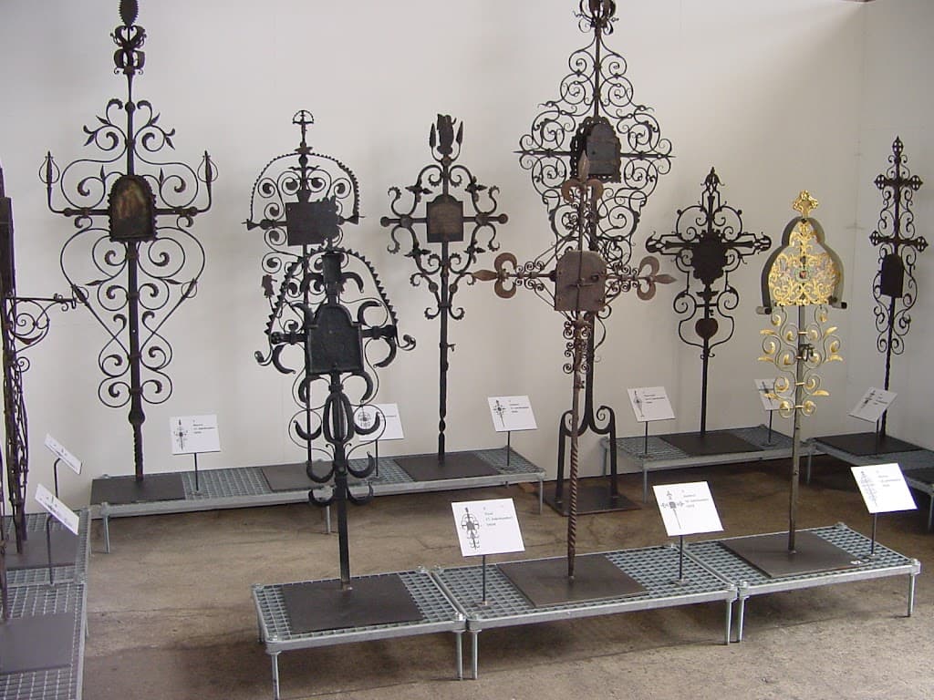 Grabkreuzmuseum Bergmeister