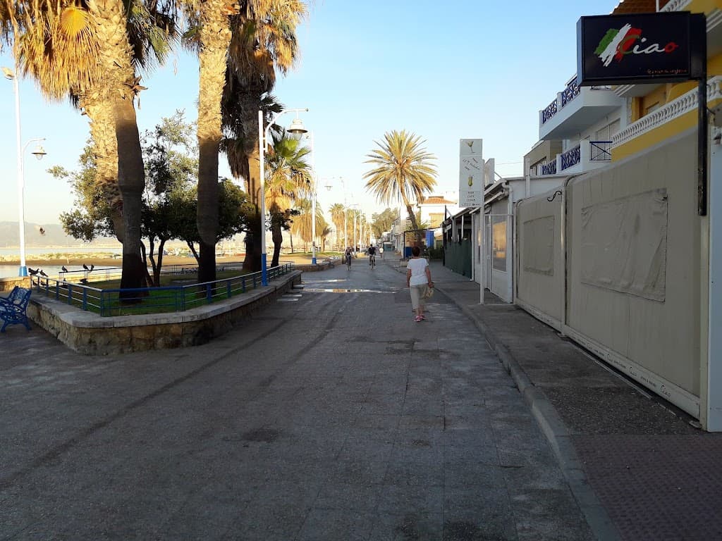 Paseo Marítimo El Pedregal