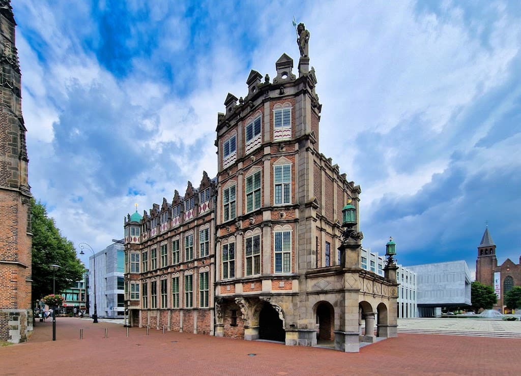Duivelshuis (Maarten van Rossumhuis)