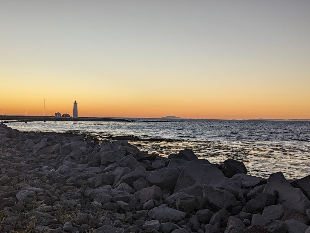 Grótta Leuchtturm und Küstenbereich