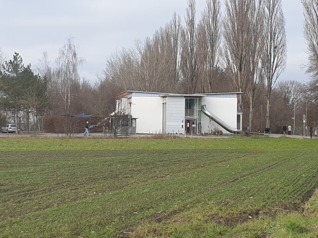 Bienen-Maja-Bank