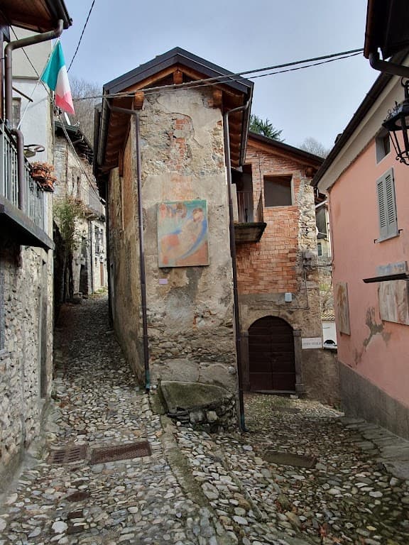 Arcumeggia, Via Sant'Antonio