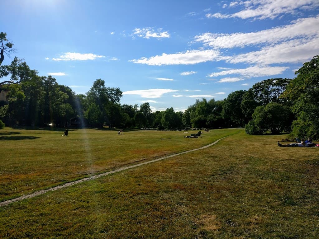 Fredhällsparken