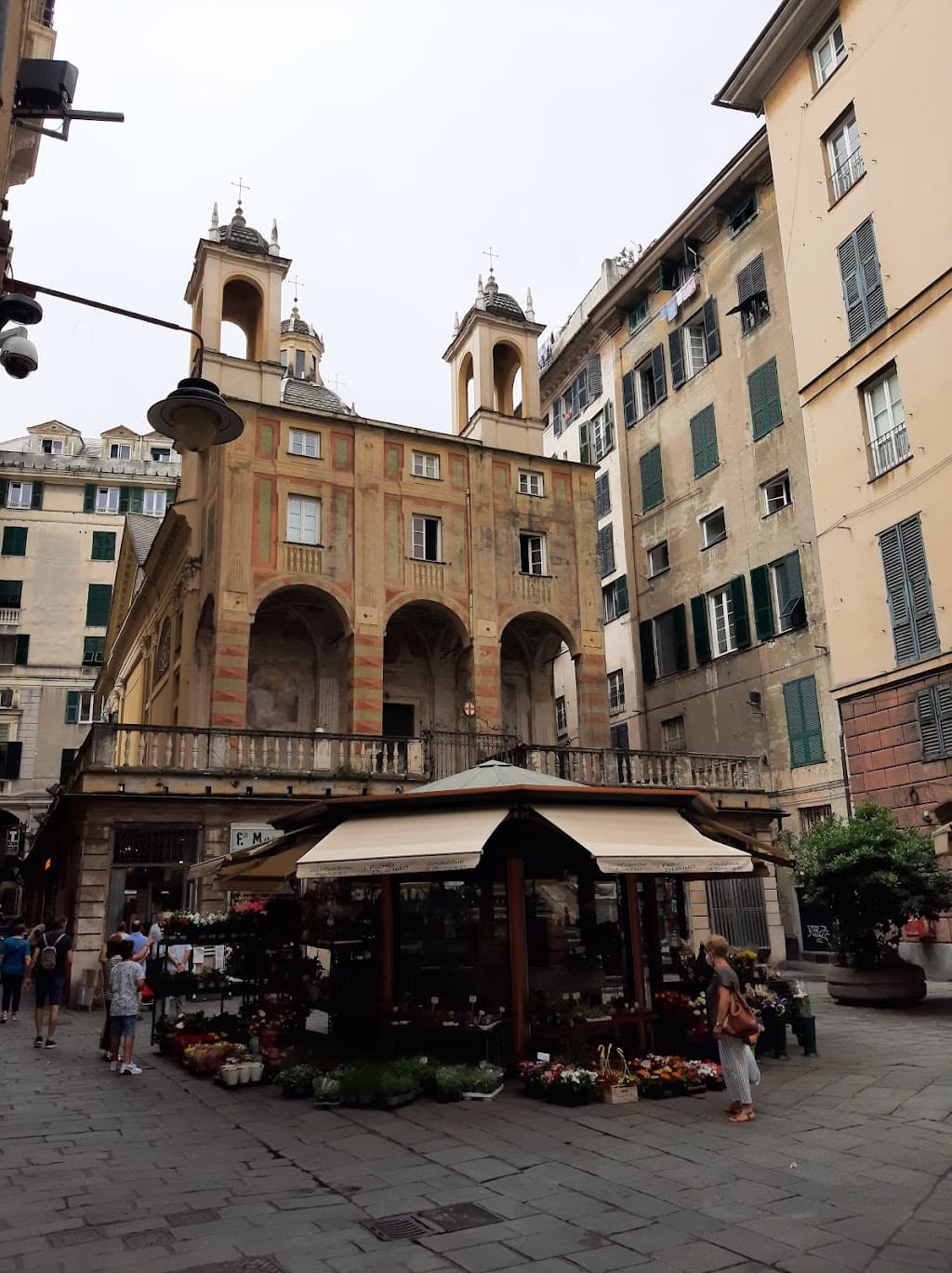 Piazza Banchi