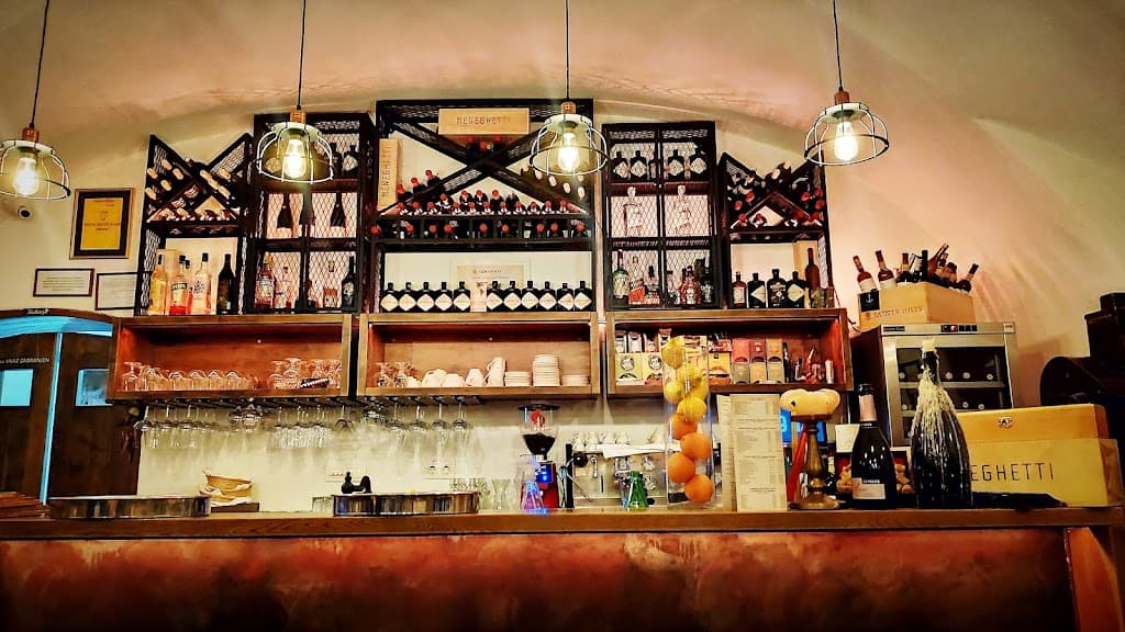 Kastel Bistro & Bar