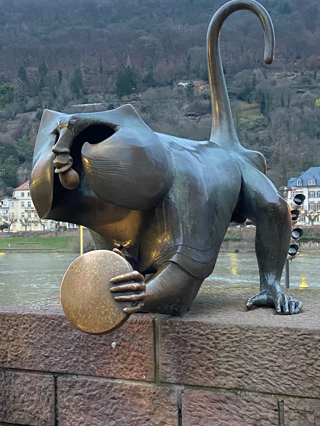 Heidelberger Brückenaffe