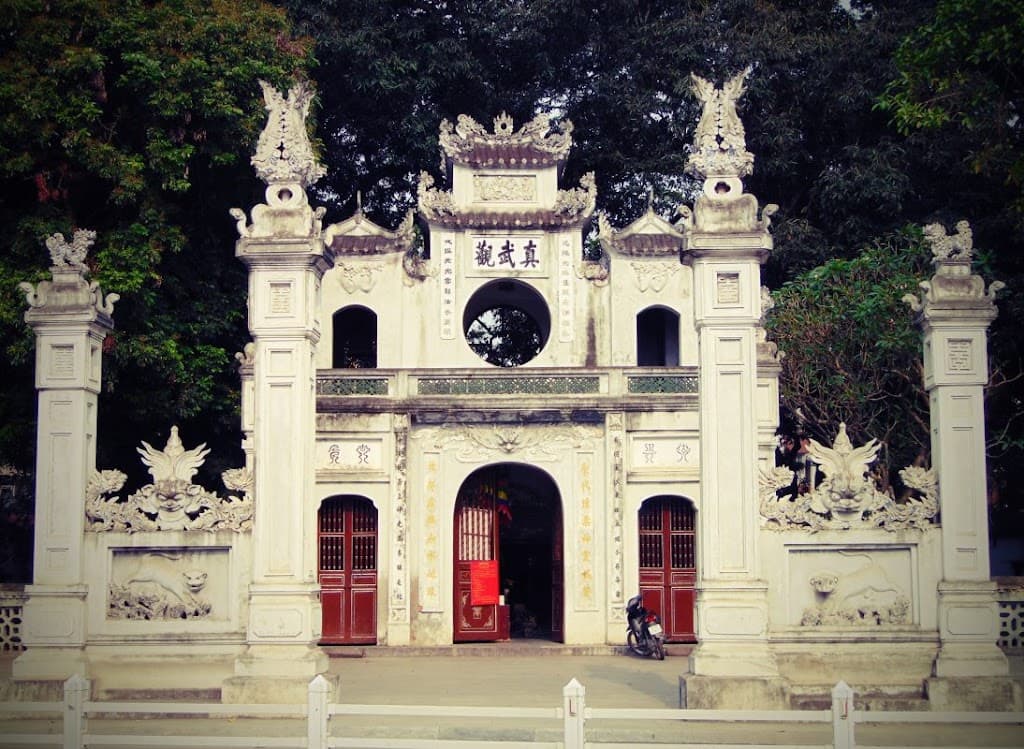 Đền Quan Đế und Thang Long Ca Trù Guild