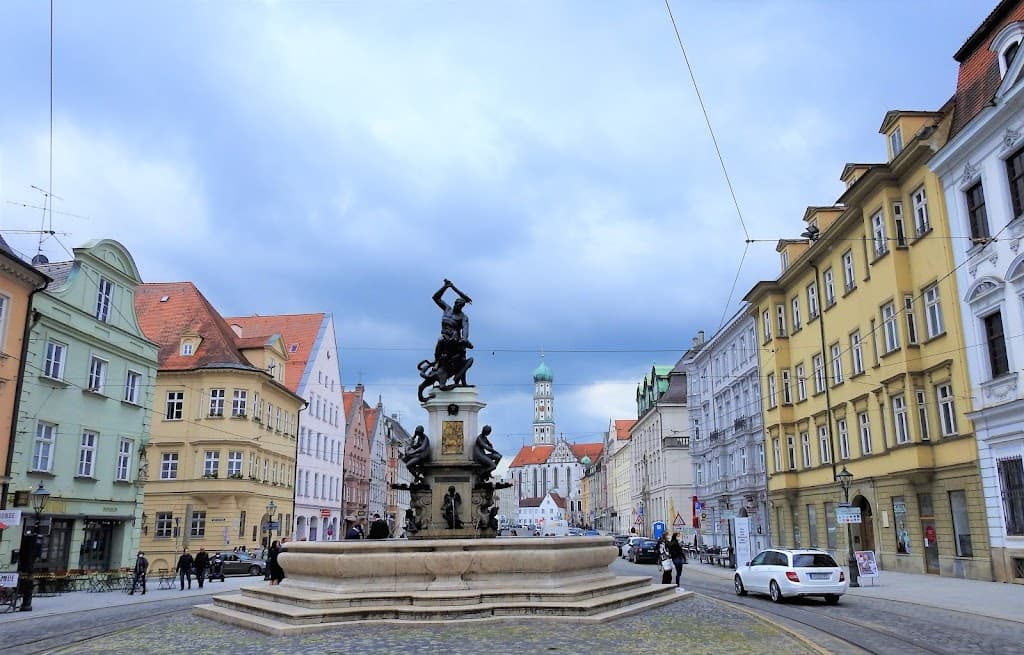 Herkulesbrunnen