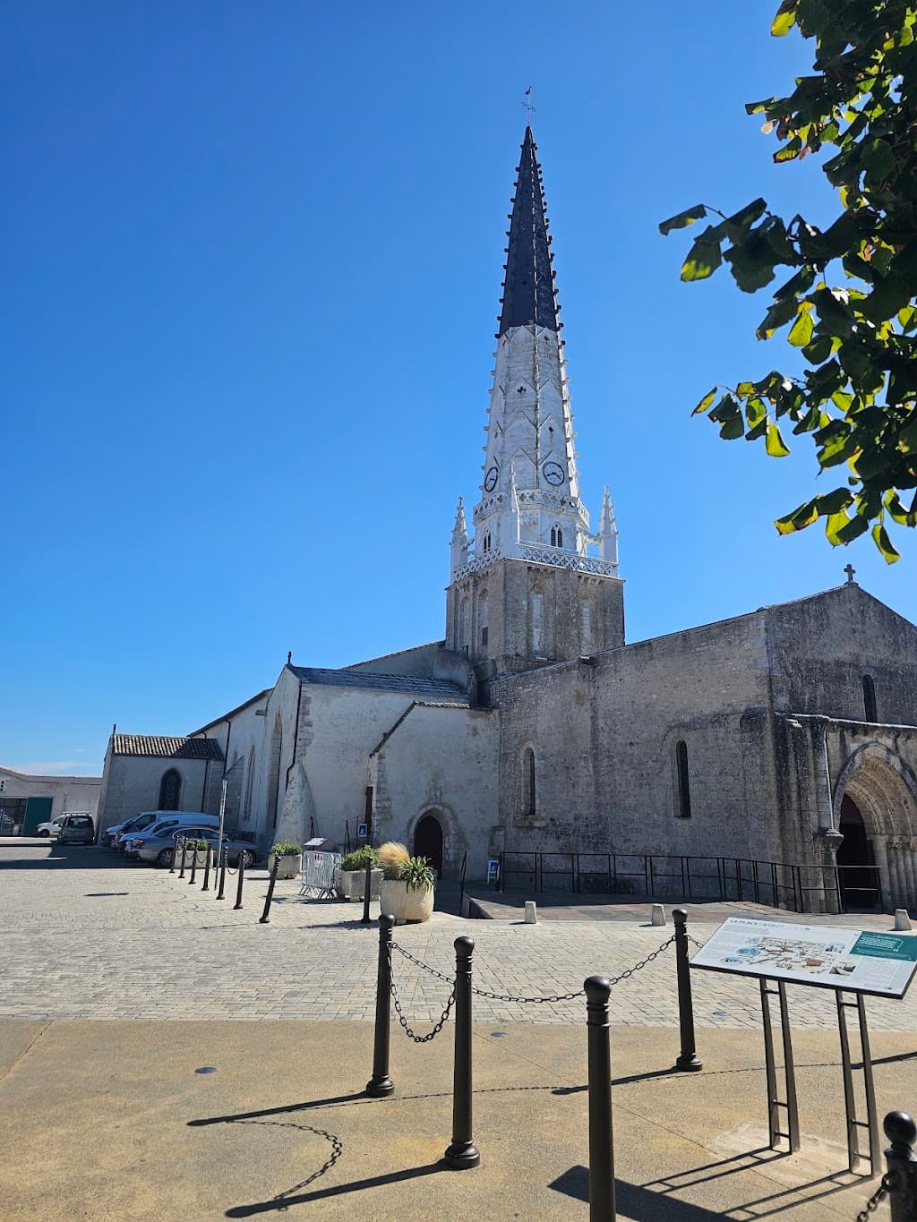 Kirche Saint-Étienne in Ars-en-Ré
