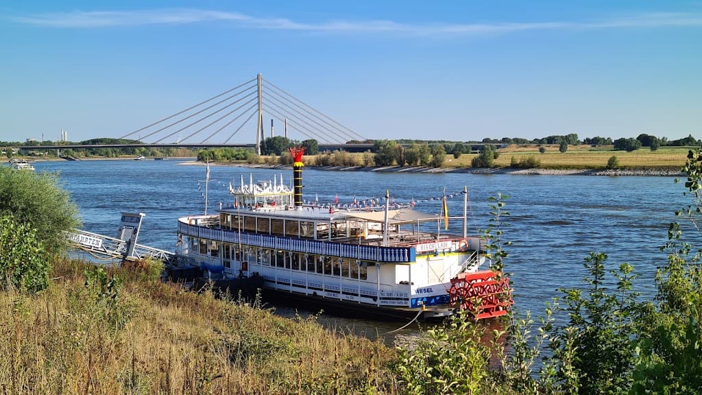 Weseler Rheinpromenade