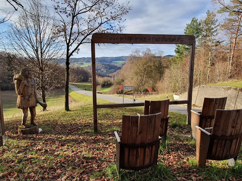 Rammertsbrunn und Landschaftskino
