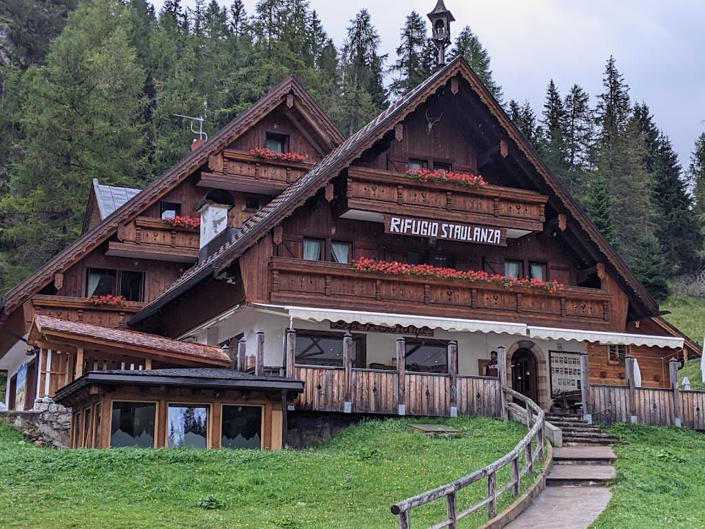 Dinosaurierspuren am Passo Staulanza