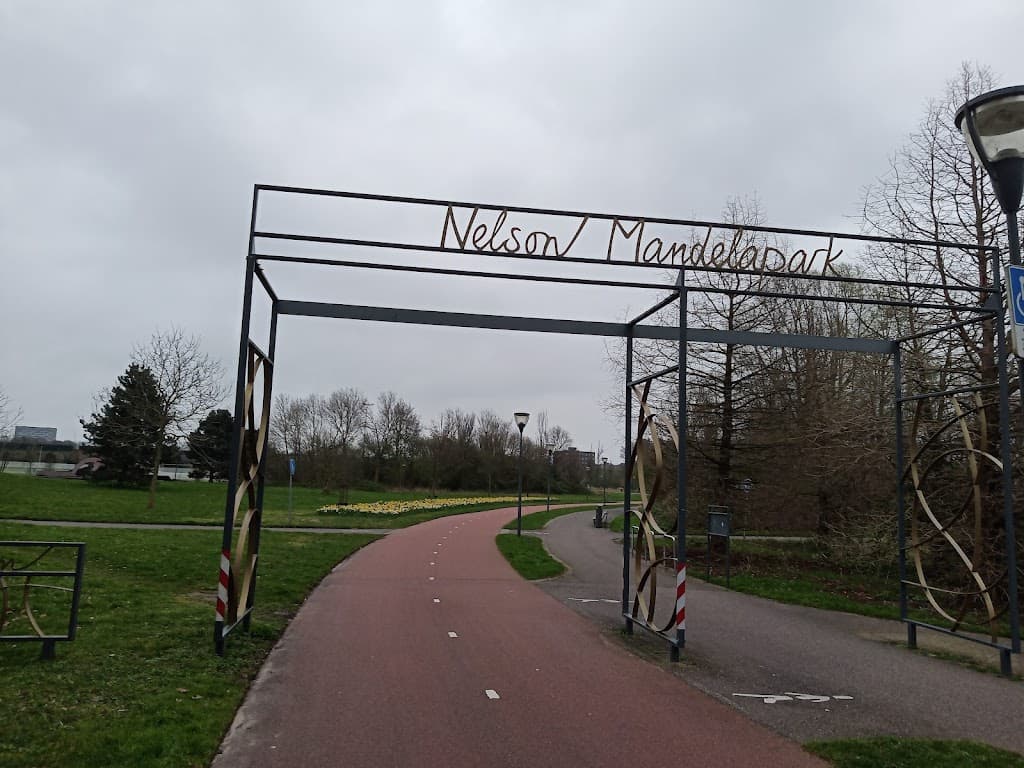 Nelson-Mandela-Park