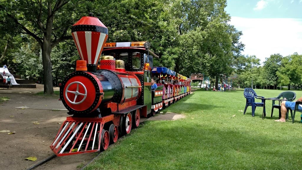 Stadtpark Weisenau