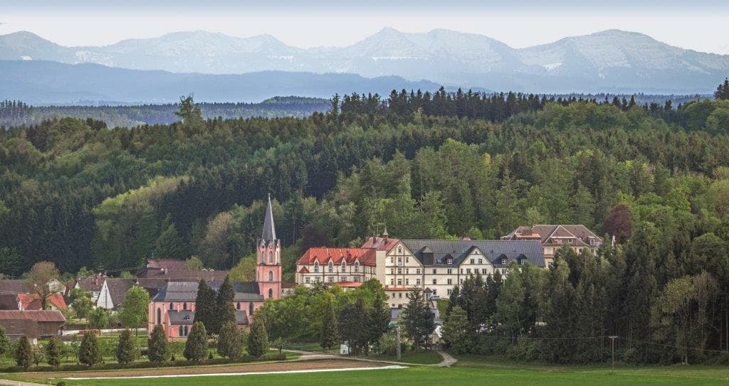 Kloster Bonlanden Kongregation d. Franziskanerinnen von Bonlanden e. V.
