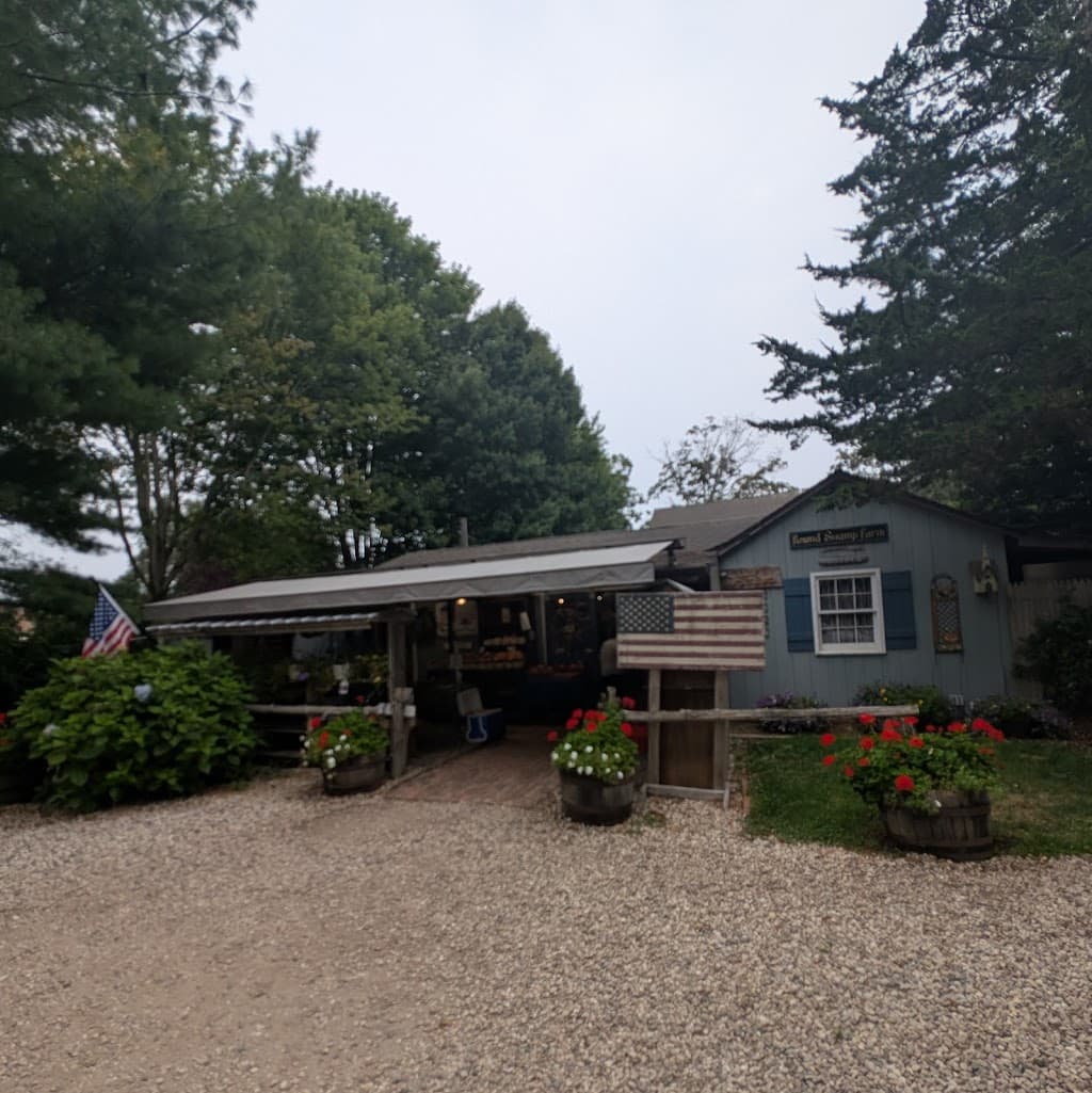 Round Swamp Farm
