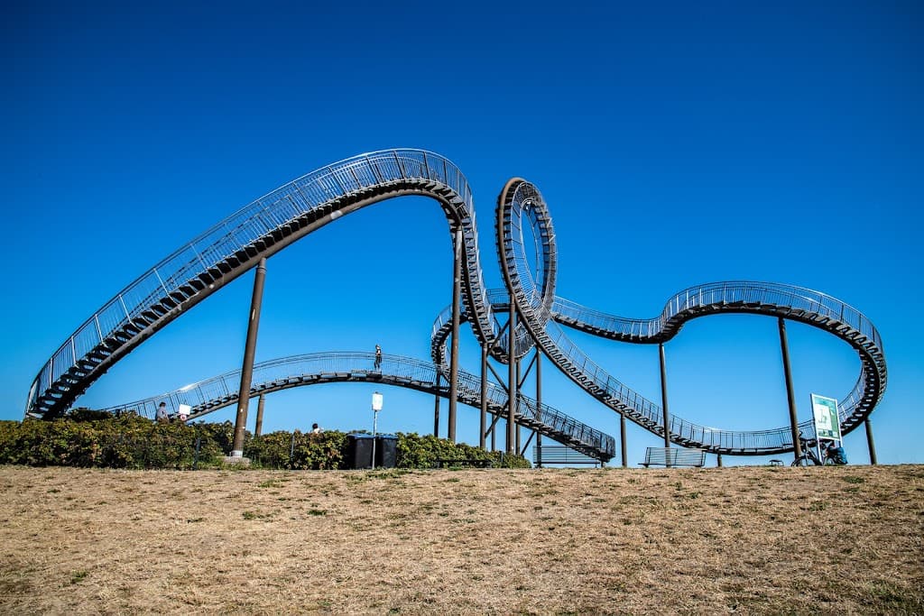 Tiger & Turtle – Magic Mountain