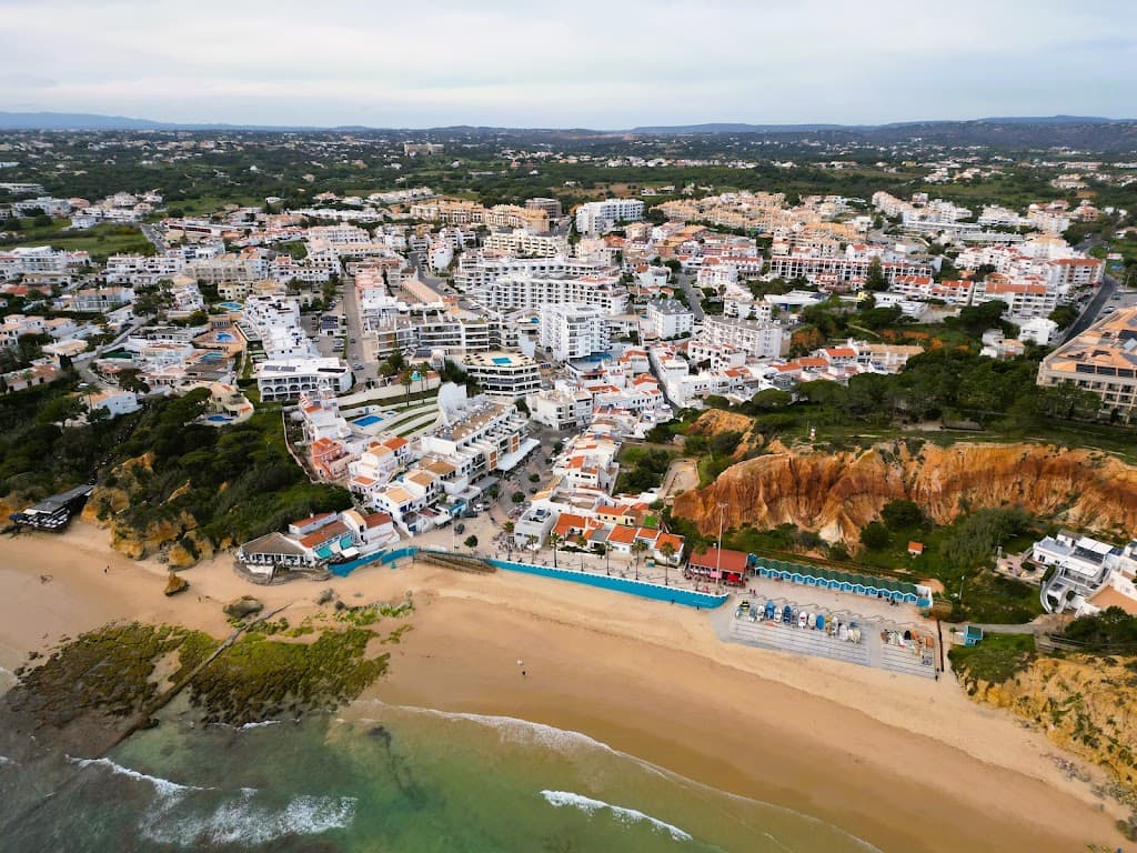 Strand Olhos de Água