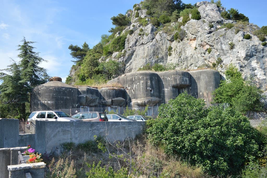 Fort