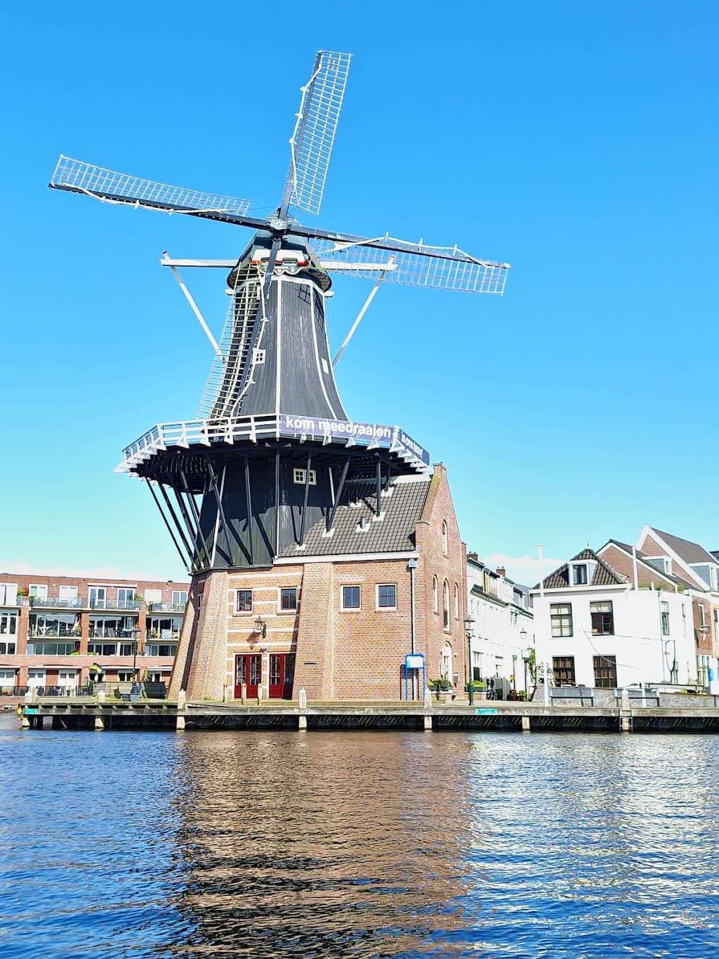 Molen De Adriaan
