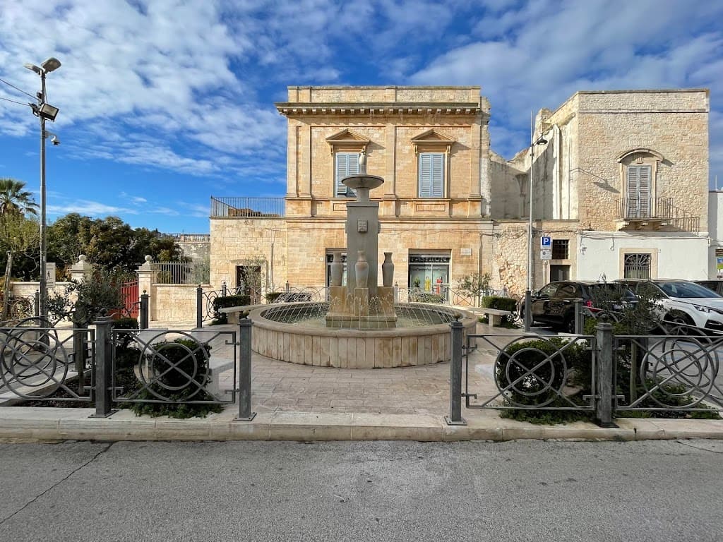 Fontana di Rosina und Belvedere Santa Lucia