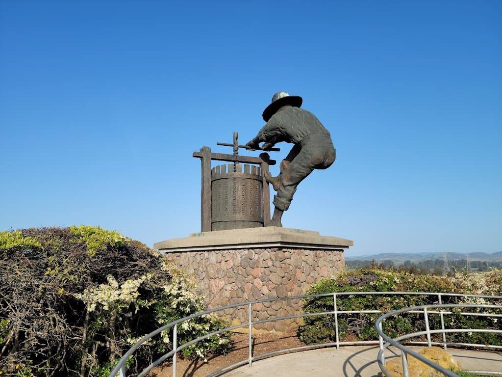 Der Traubenpresse-Monument