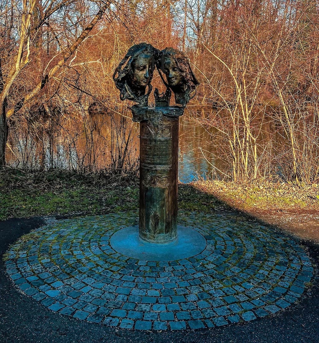Agnes-Bernauer-Denkmal