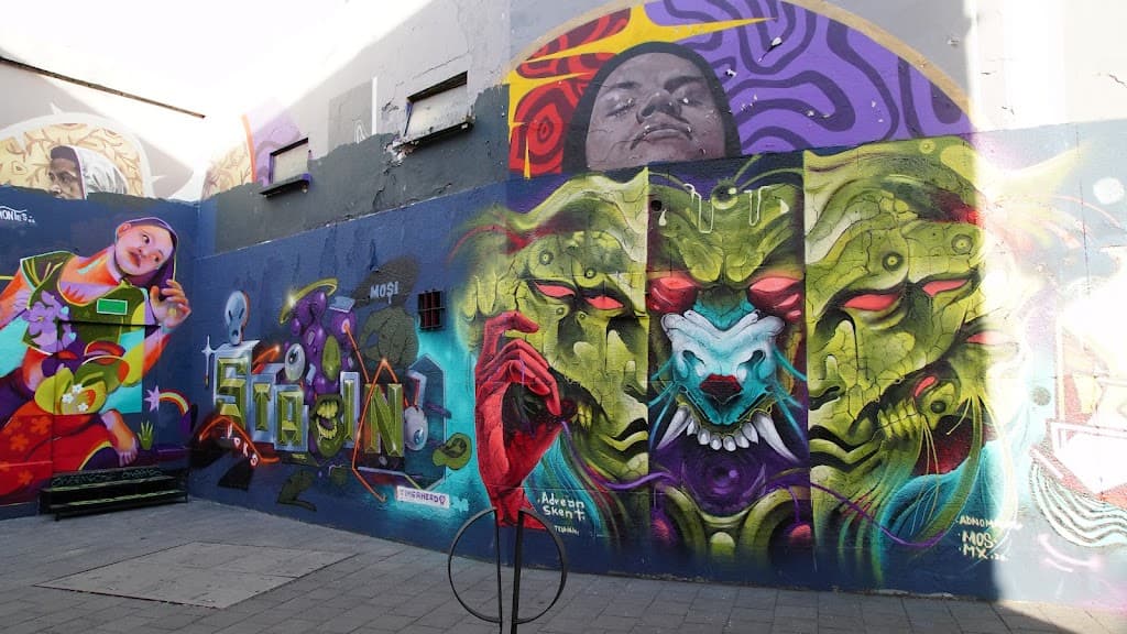 Straßenkunst auf der Calle 1 Sur