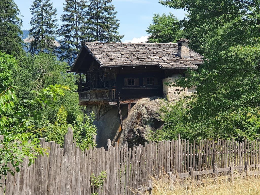 Häuserl am Stoan