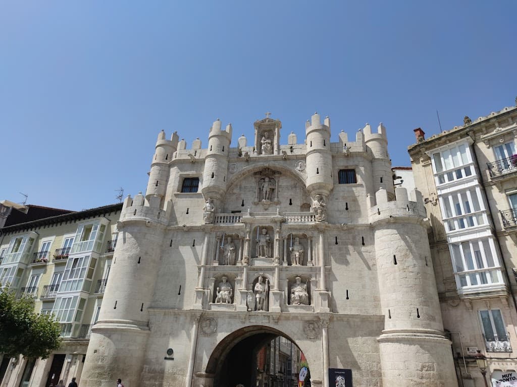Arco de Santa María