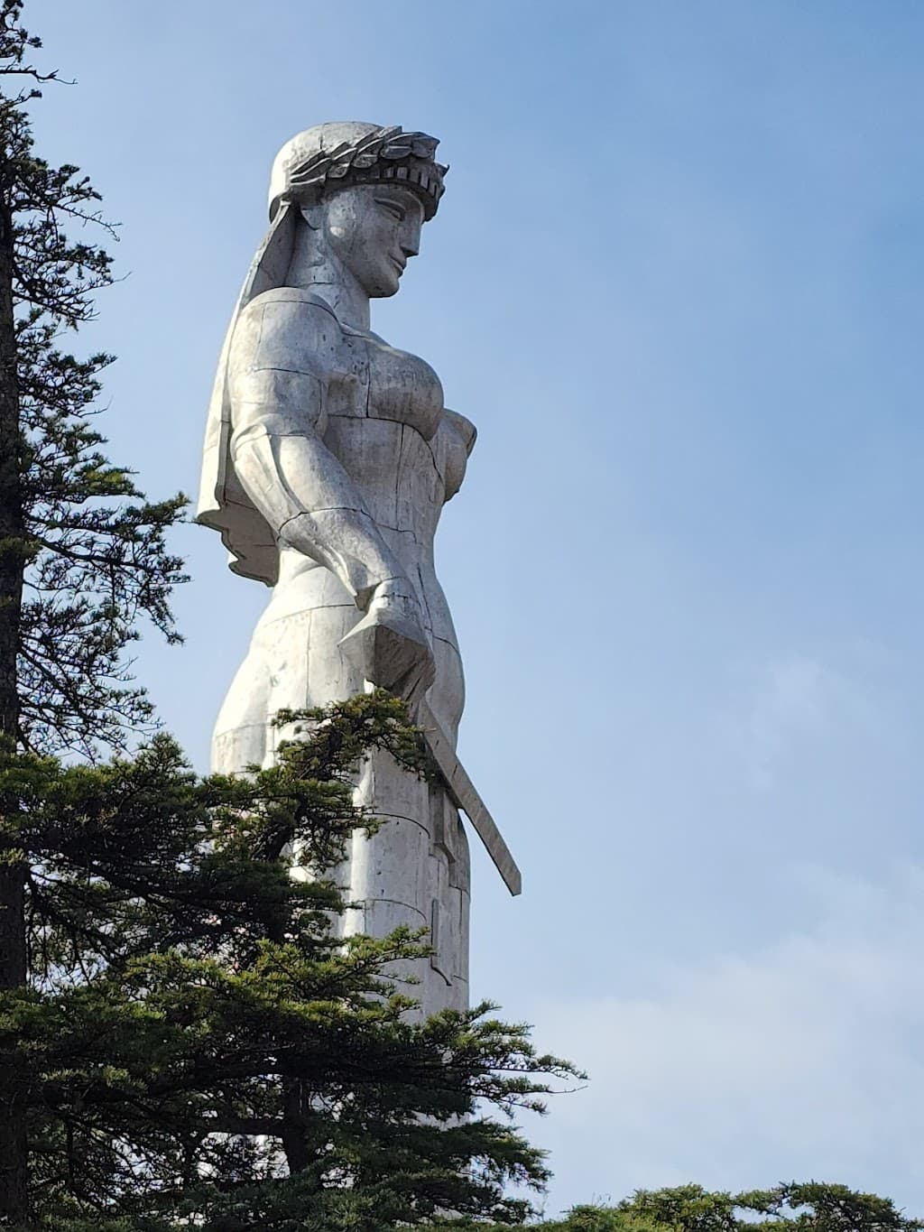 Mutter Georgiens Statue