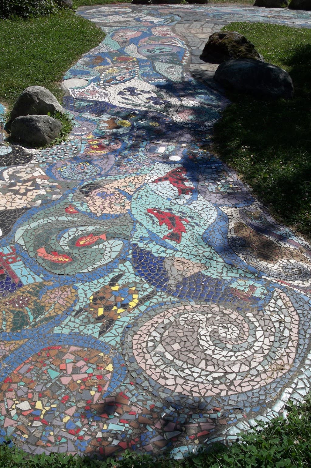 Mosaic Creek