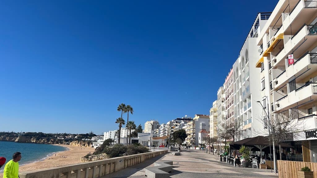 Antigo Casino de Armação de Pêra