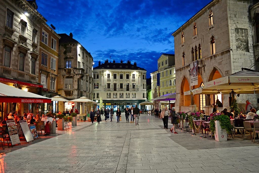 Narodni trg