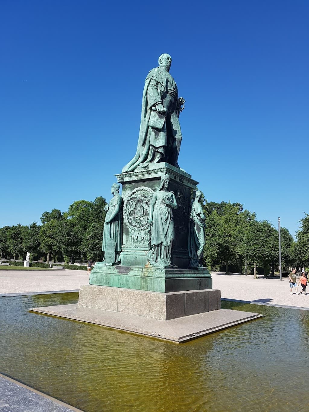 Carl-Friedrich-Denkmal