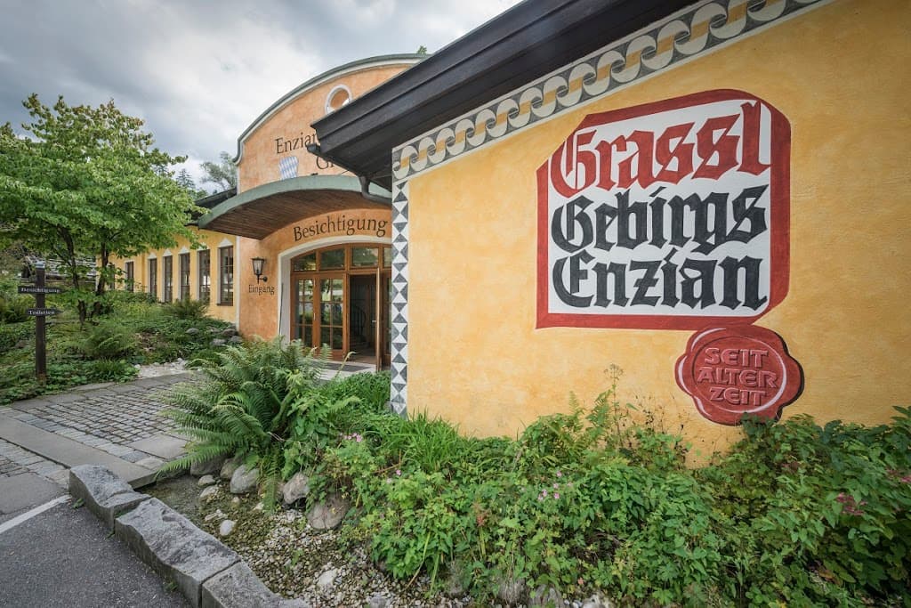 Enzianbrennerei Grassl