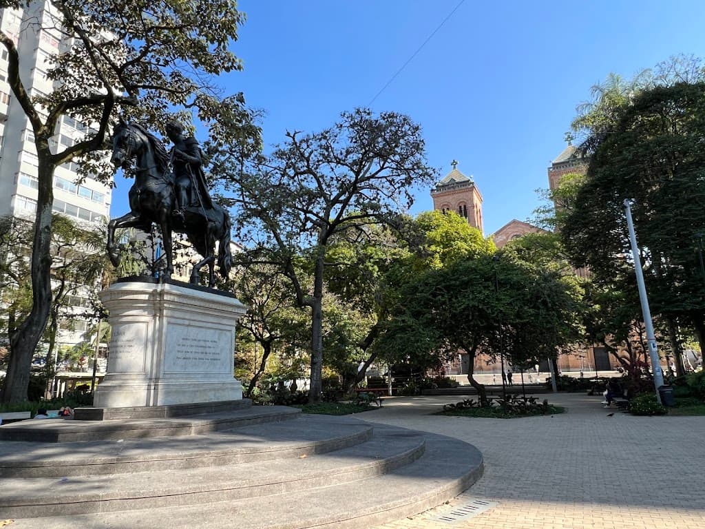 Parque de Bolívar