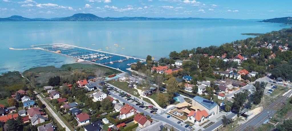 Fenyves Yacht Club