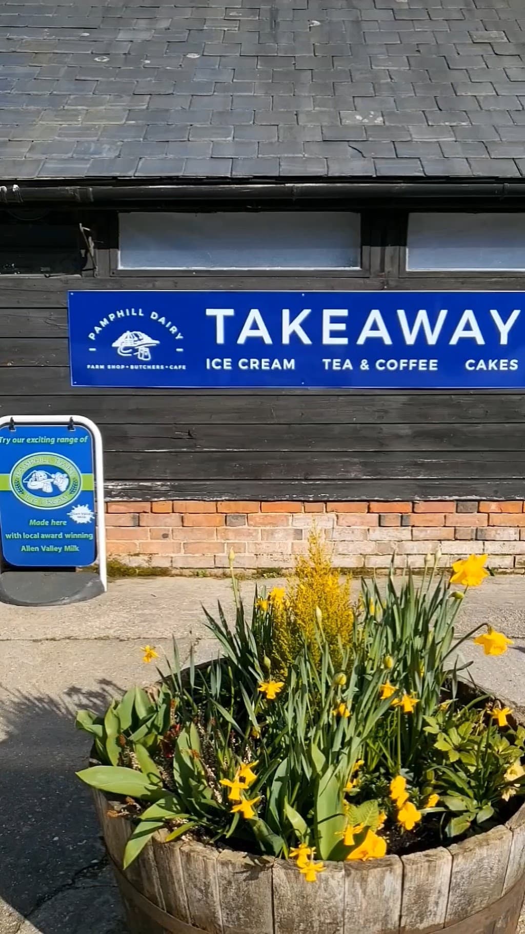 Pamphill Dairy Farm Shop