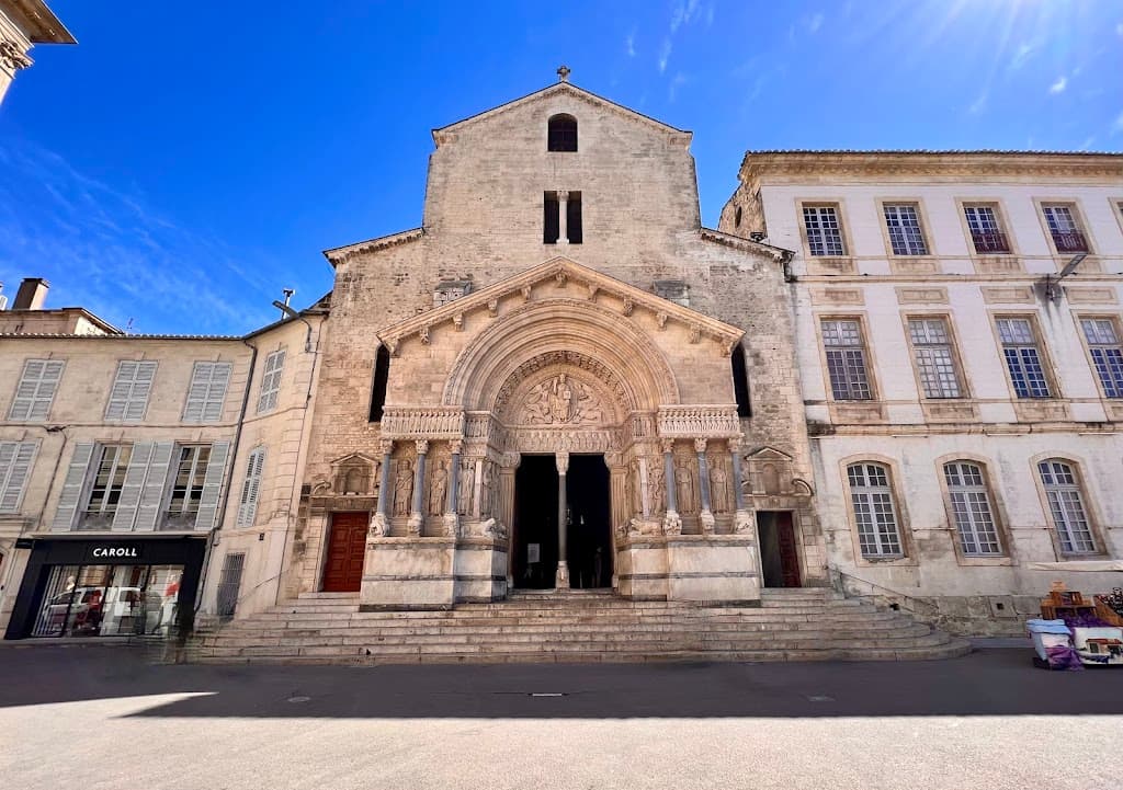 Église Saint-Trophime